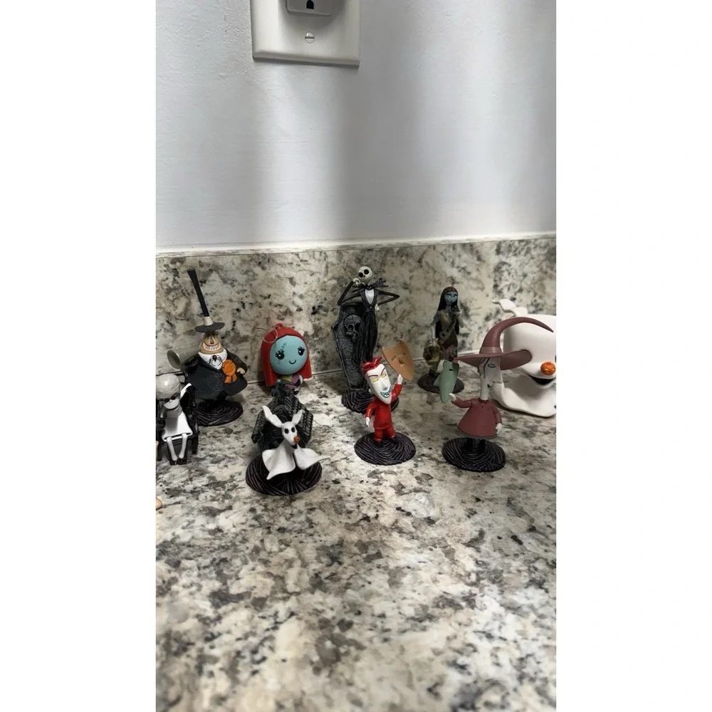 Lot of 11 The Nightmare Before Christmas figurines